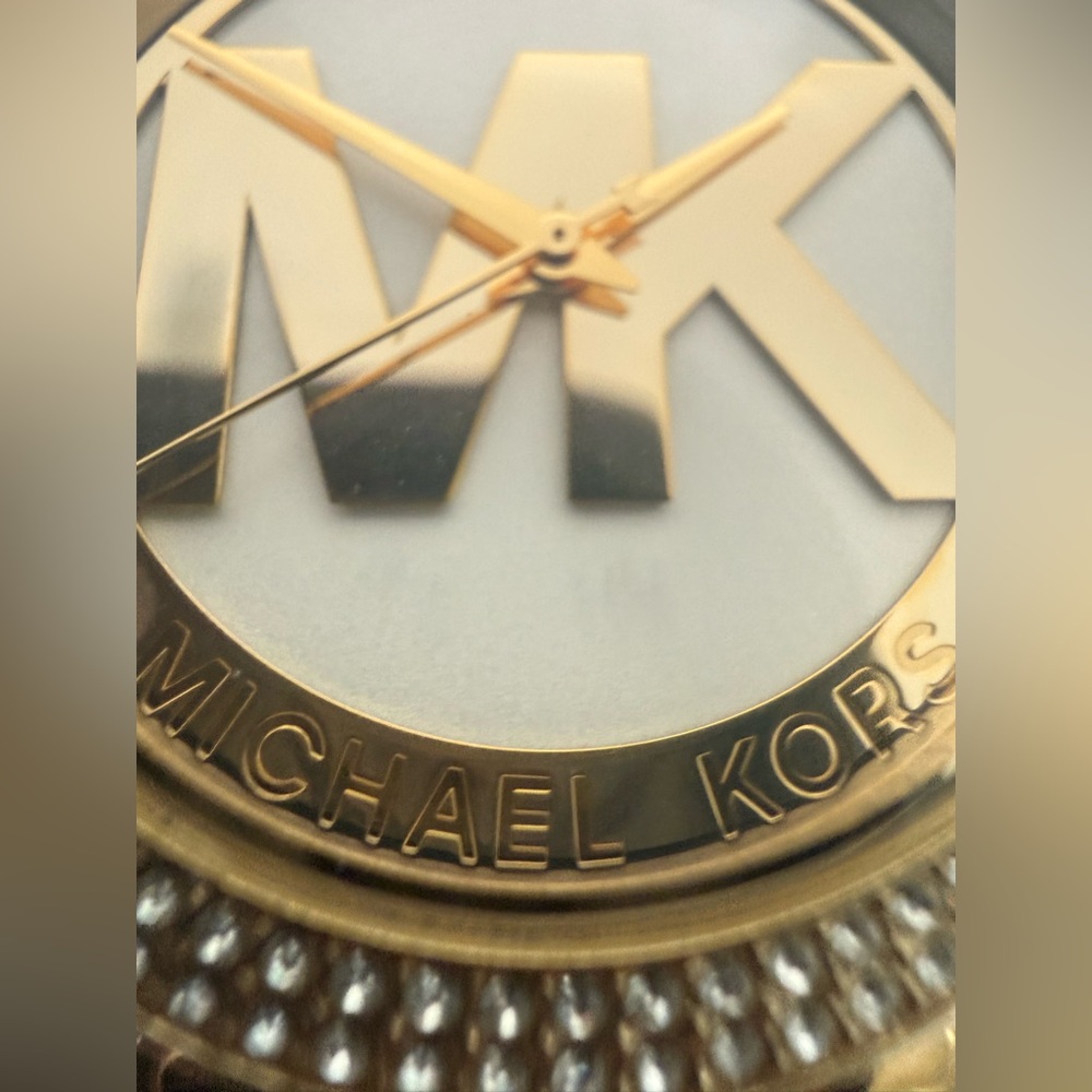 Michael Kors Gold and White Crystal Watch - Picture 2 of 7